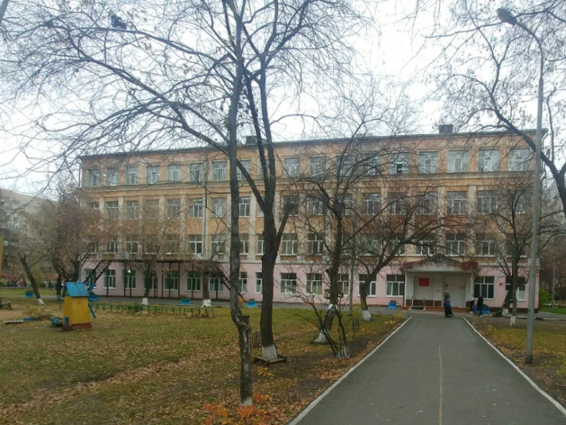 Здание коррекционной школы в центре Тюмени снесут за 50 миллионов рублей