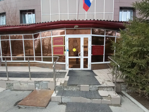 В Тюменской области районного депутата задержали по обвинению в мошенничестве