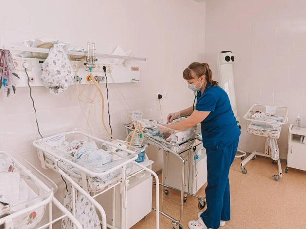 Тюменские депутаты предлагают платить миллион рублей родившим студенткам Тюменские депутаты предлагают платить миллион рублей родившим студенткам