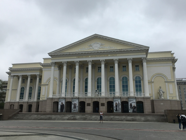 Директор столичного театра раскритиковал ТКТО и высказался о деле Осинцева