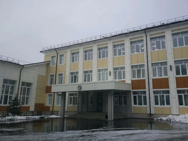 К тюменской гимназии, где учился губернатор, пристроят трехэтажный корпус К тюменской гимназии, где учился губернатор, пристроят трехэтажный корпус