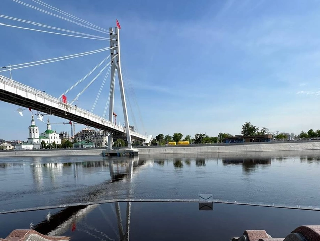 Тура в пределах Тюмени начала наполняться водой