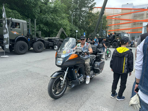 Жителям Тюмени запретят ночью ездить на мотоциклах в центре города