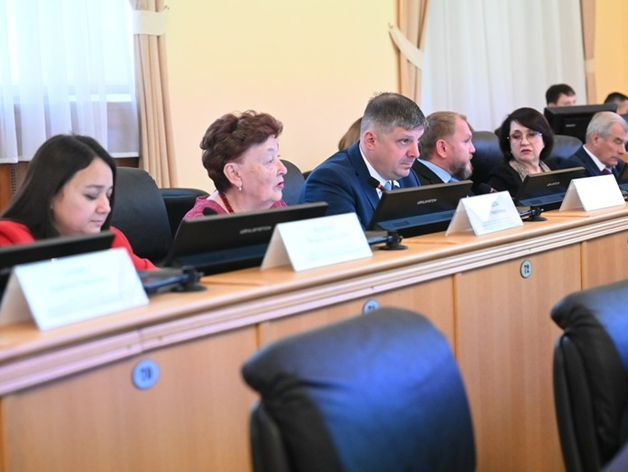 Депутат облдумы выступила против новой системы оценок в тюменских школах Депутат облдумы выступила против новой системы оценок в тюменских школах