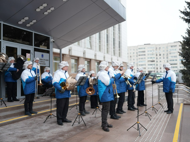 «В целом мире лучше не найти»: в Тюмени к юбилею города сочинили песню «В целом мире лучше не найти»: в Тюмени к юбилею города сочинили песню