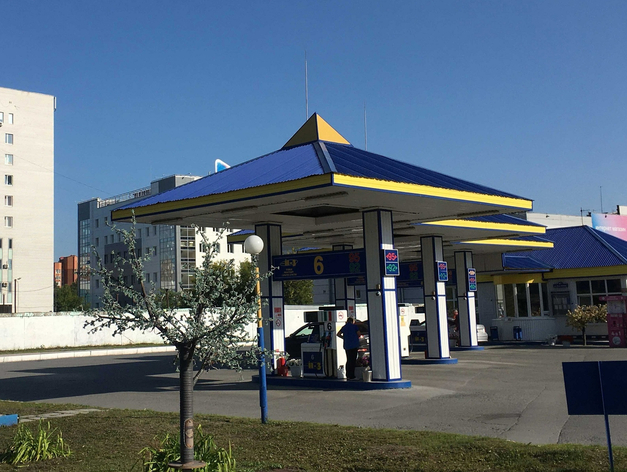 Тюменская прокуратура предлагает запретить продажу бензина подросткам Тюменская прокуратура предлагает запретить продажу бензина подросткам
