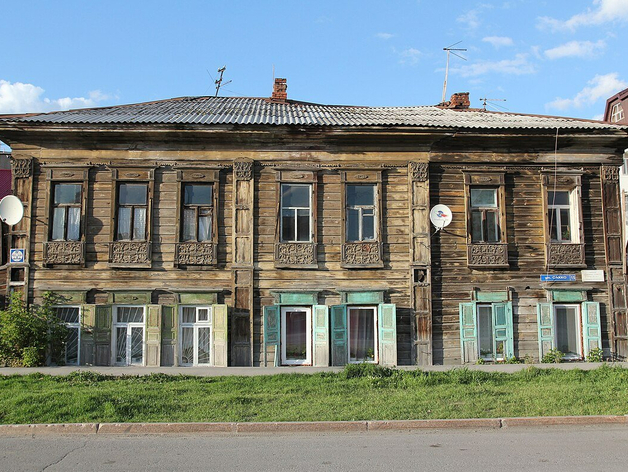 Администрация Тюмени выставила на торги старинный особняк за один рубль Администрация Тюмени выставила на торги старинный особняк за один рубль