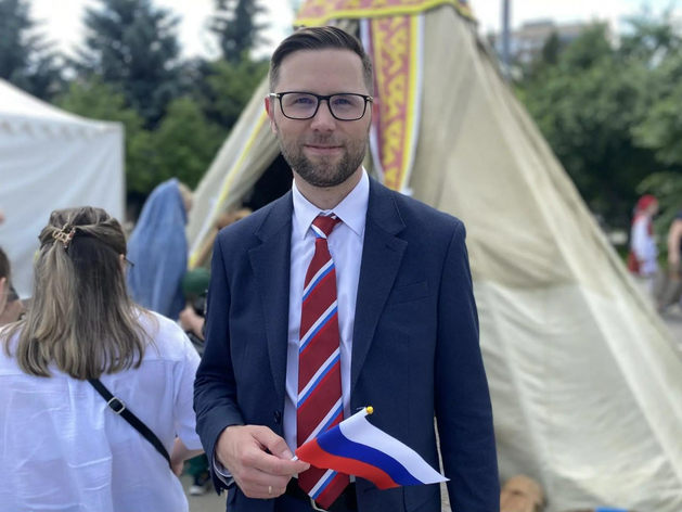 Александр Сидоров назначен заместителем губернатора Тюменской области Александр Сидоров назначен заместителем губернатора Тюменской области